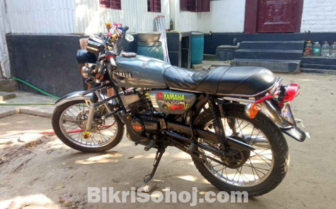 Yamaha Rx100